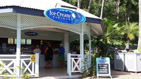 Photo: Ice Cream Parlour